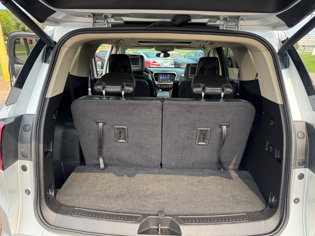 2017 GMC Acadia Image 31