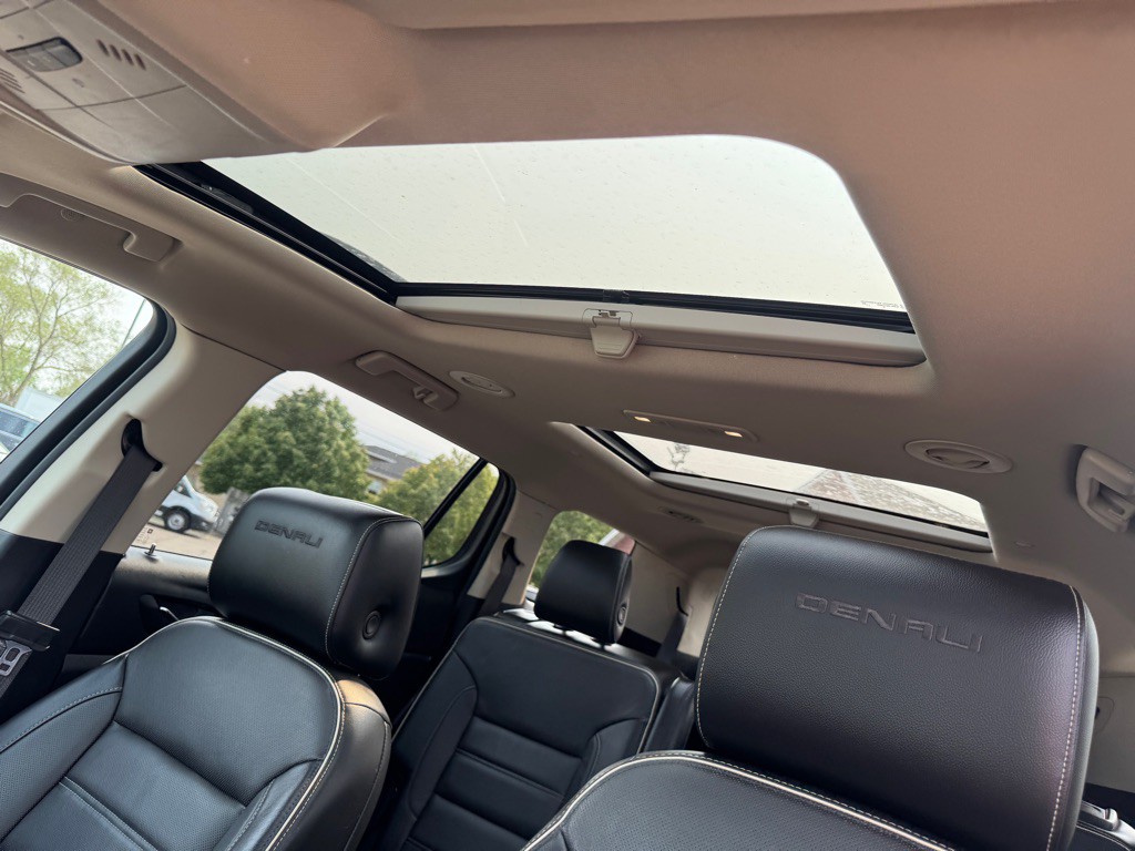 2017 GMC Acadia Image 47