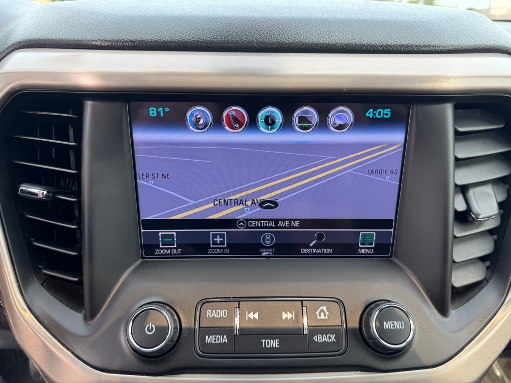 2017 GMC Acadia Image 56