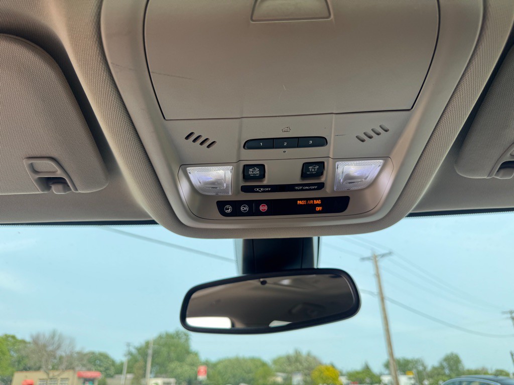2017 GMC Acadia Image 59