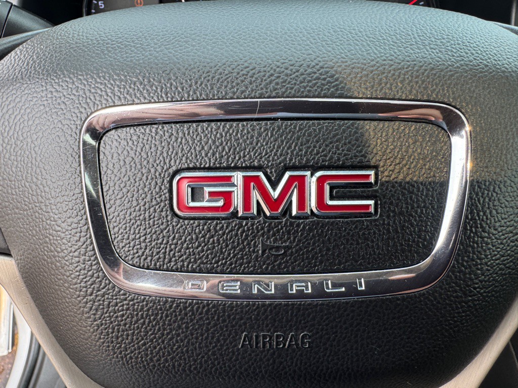 2017 GMC Acadia Image 62