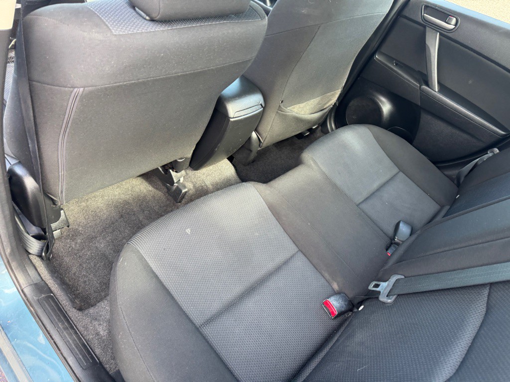 2010 Mazda Mazda3 Image 19