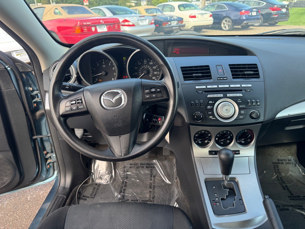 2010 Mazda Mazda3 Image 28