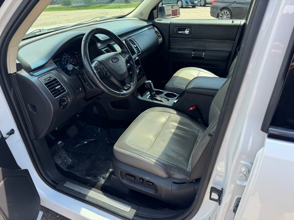 2018 Ford Flex Image 18