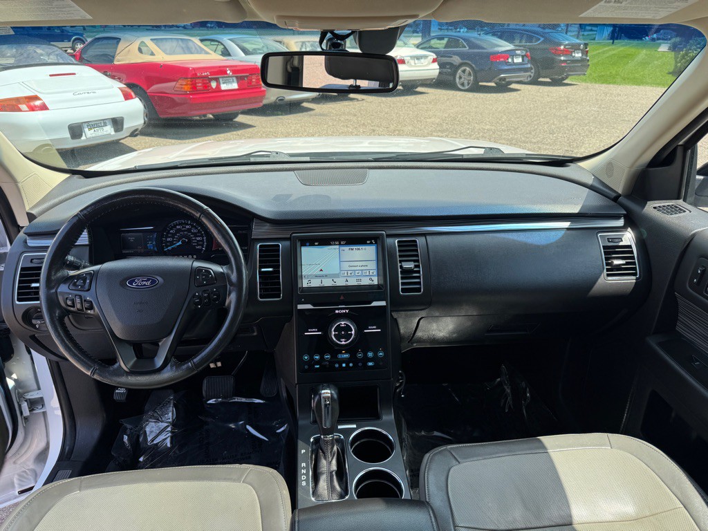 2018 Ford Flex Image 38