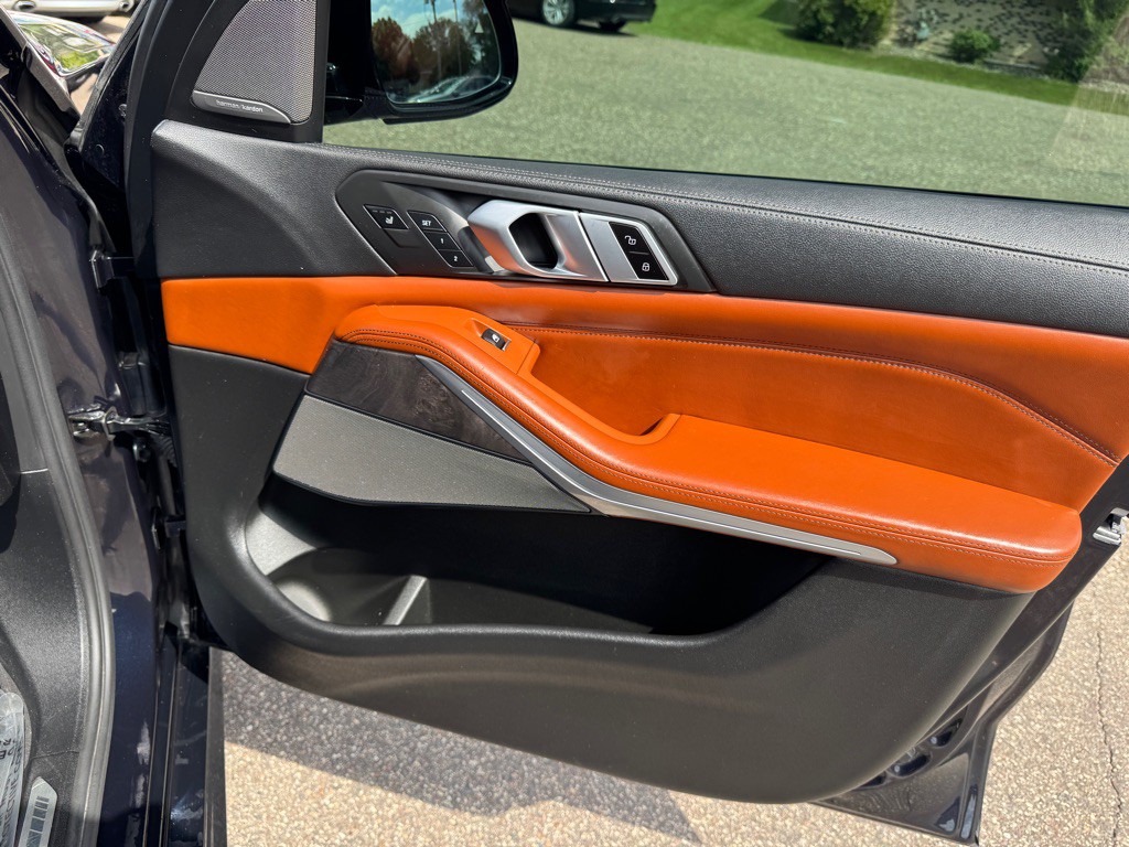 2021 BMW X5 Image 38
