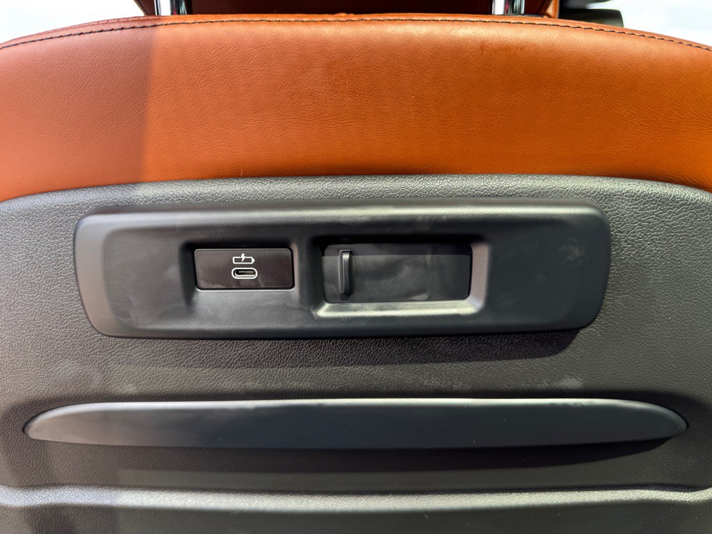 2021 BMW X5 Image 39