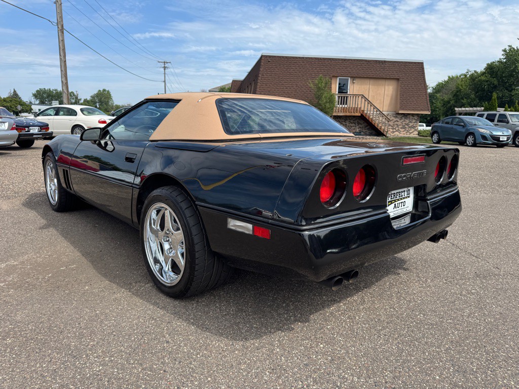 1988 Chevrolet Corvette Image 9