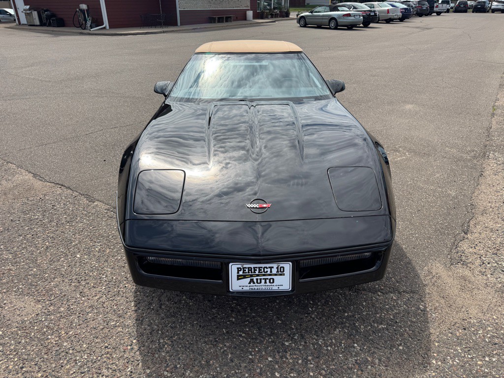 1988 Chevrolet Corvette Image 16