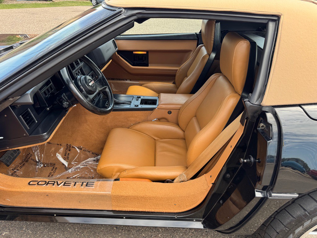 1988 Chevrolet Corvette Image 20