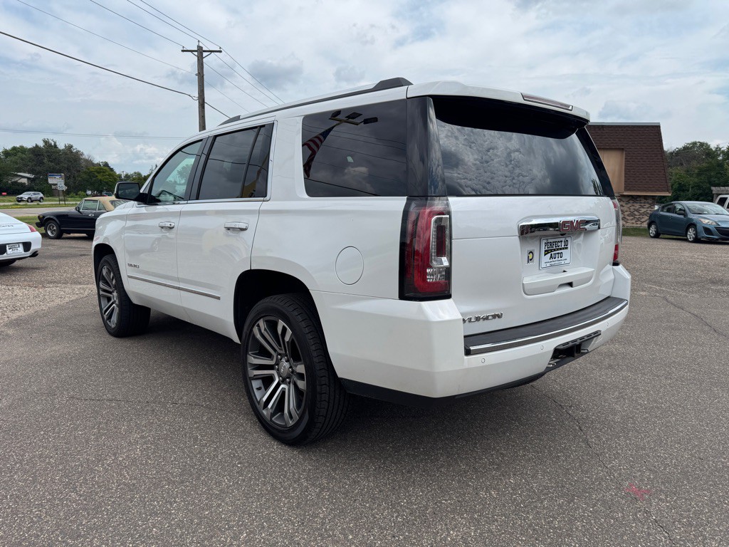 2020 GMC Yukon Image 9