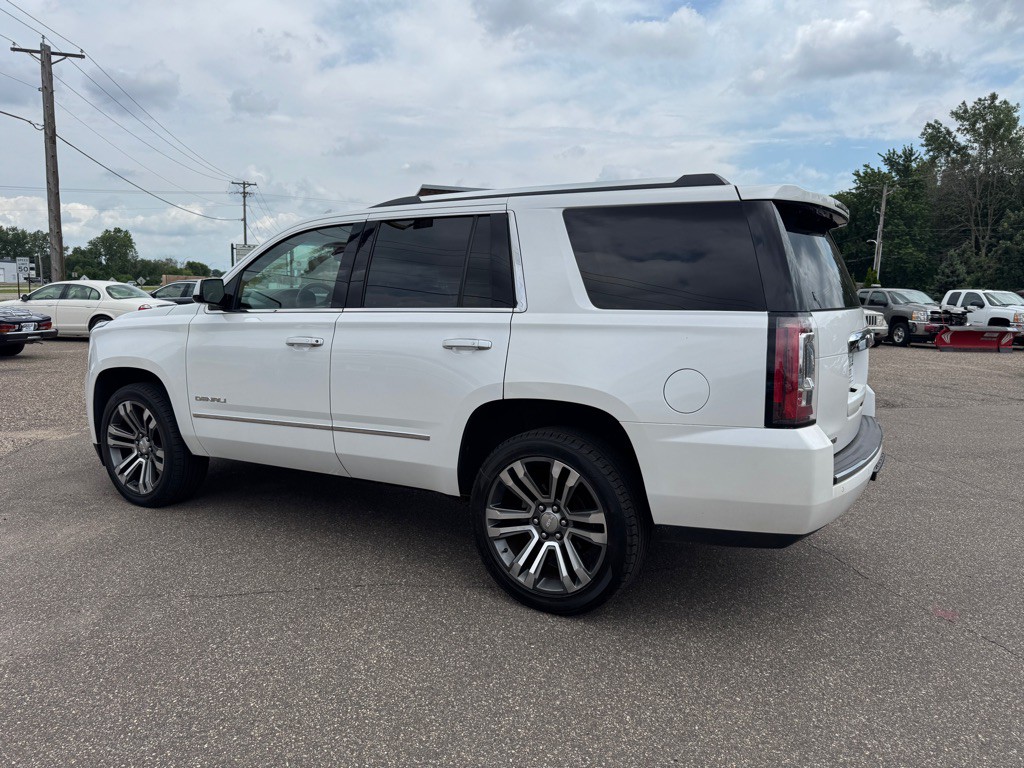 2020 GMC Yukon Image 10