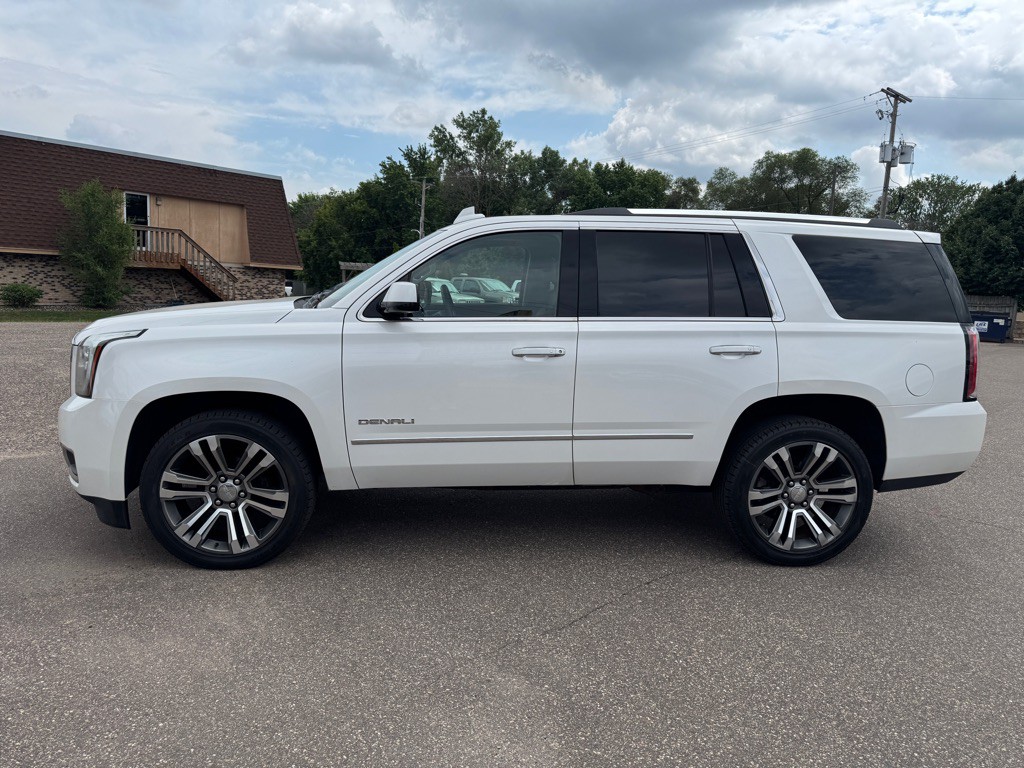 2020 GMC Yukon Image 12