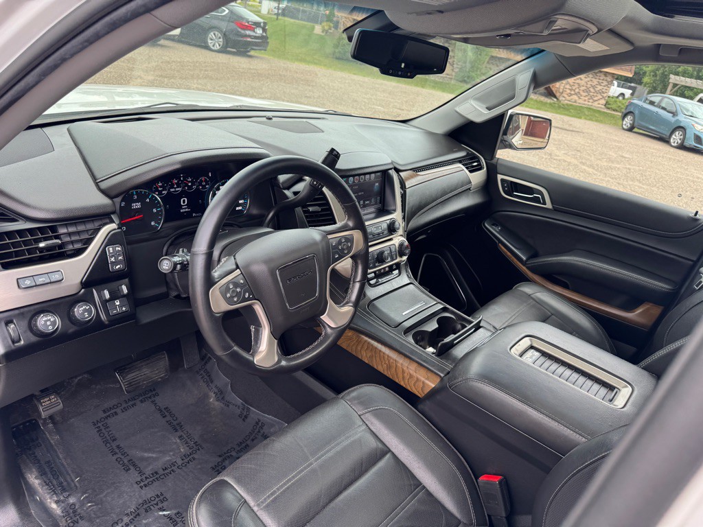 2020 GMC Yukon Image 22