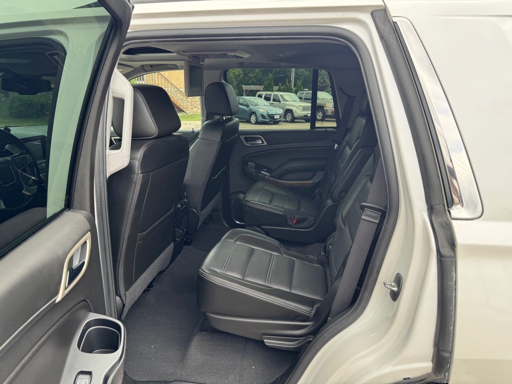 2020 GMC Yukon Image 27