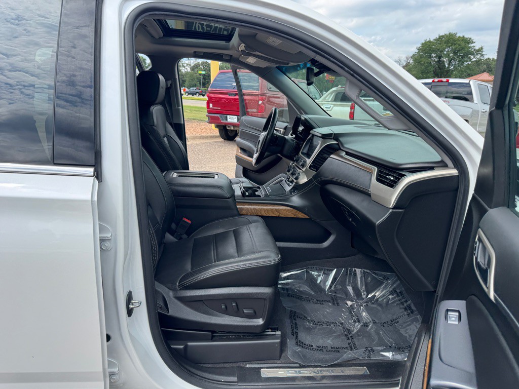 2020 GMC Yukon Image 38