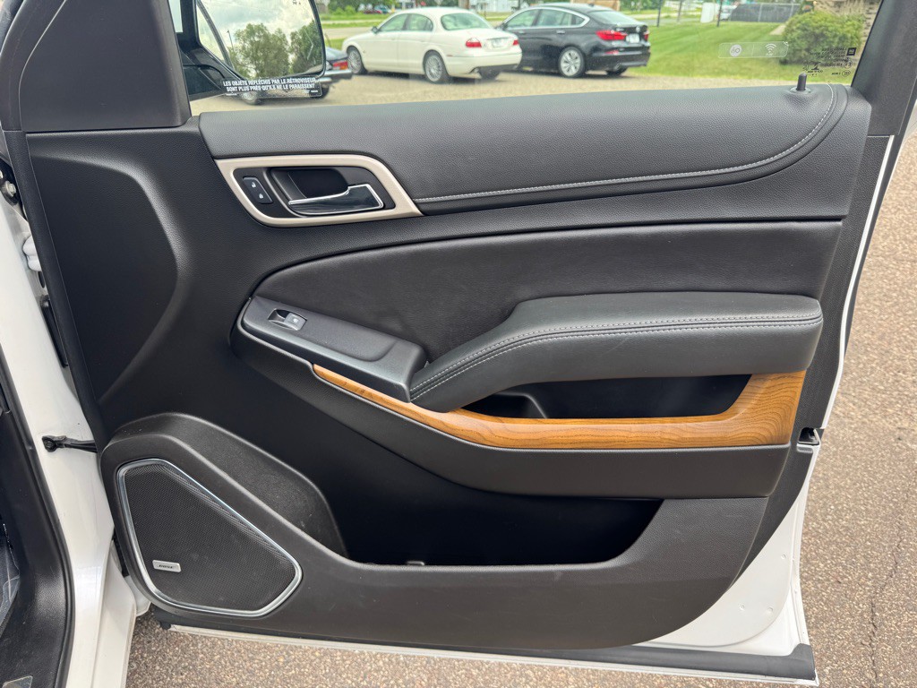 2020 GMC Yukon Image 41
