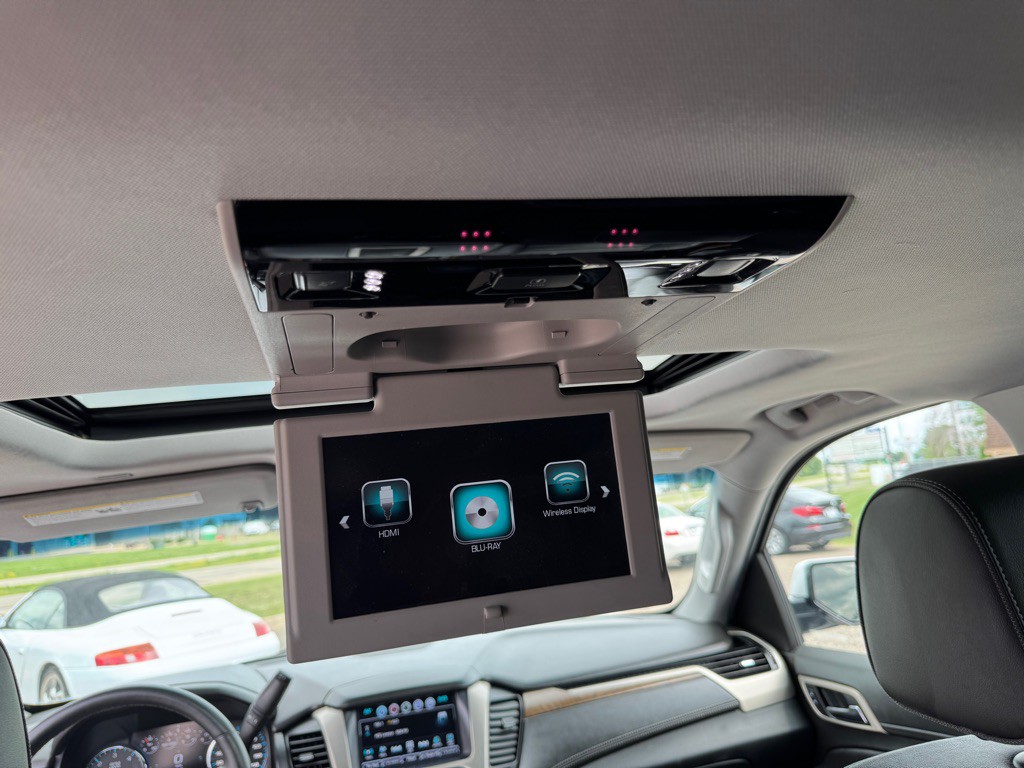 2020 GMC Yukon Image 42