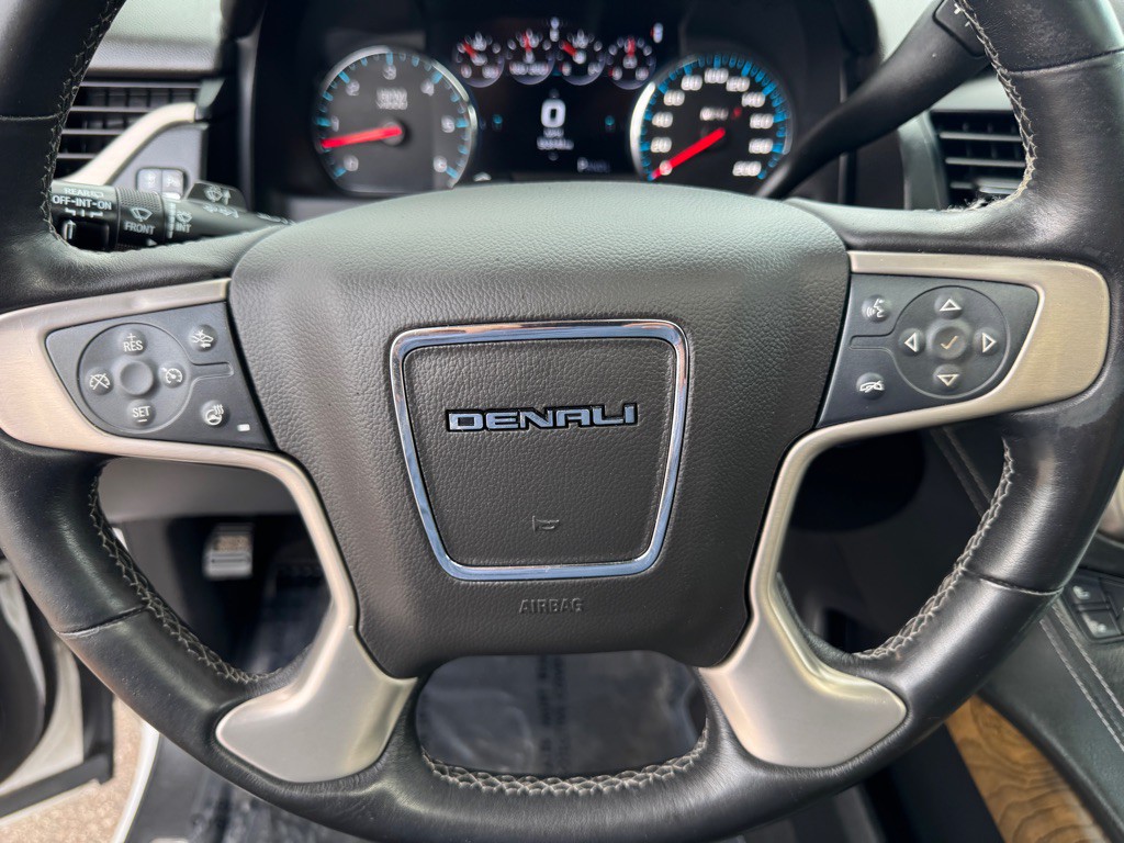 2020 GMC Yukon Image 56