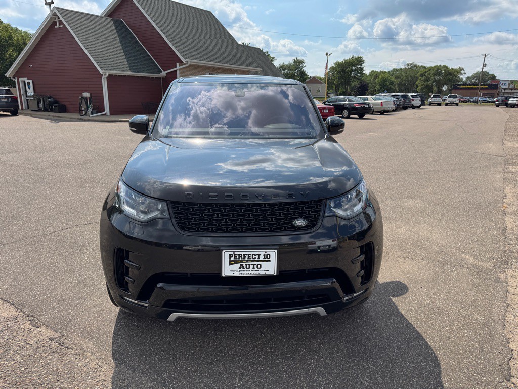 2020 Land Rover Discovery Image 16