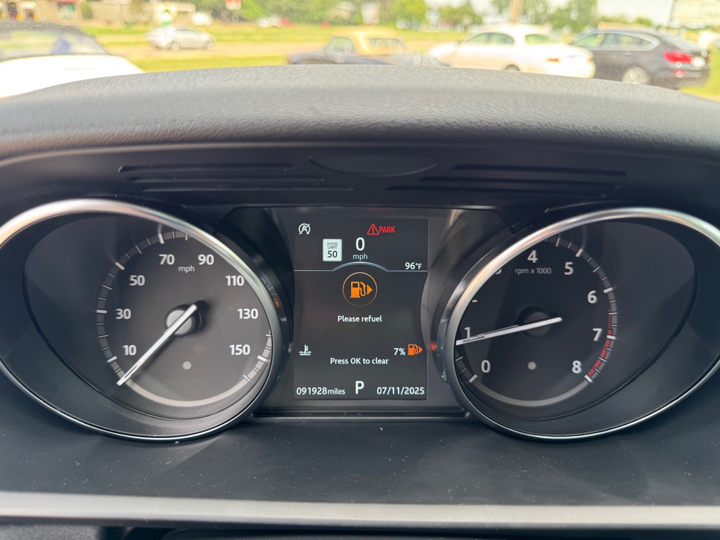 2020 Land Rover Discovery Image 60