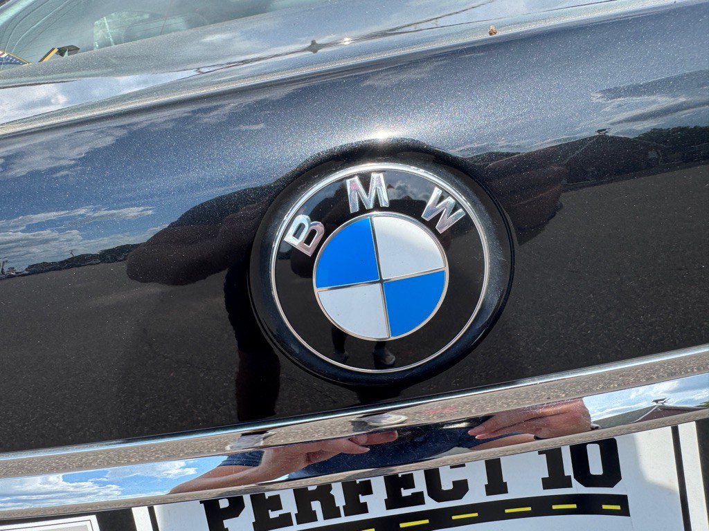 2017 BMW 7 Series Image 17