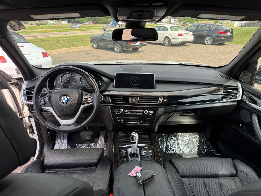 2017 BMW X5 Image 41
