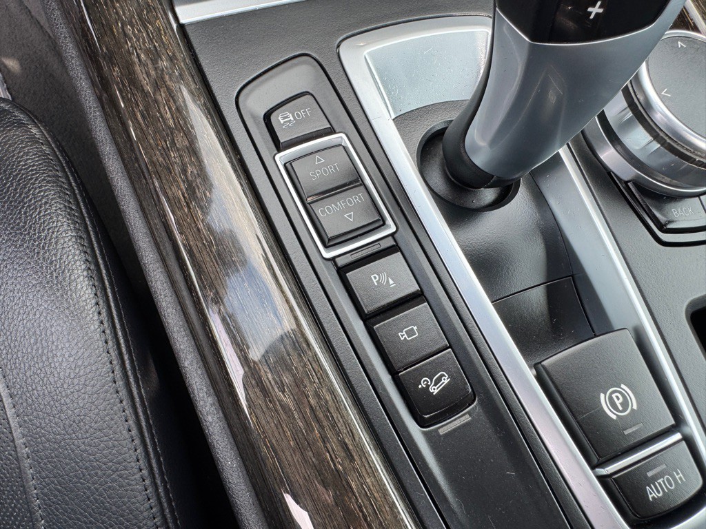 2017 BMW X5 Image 46