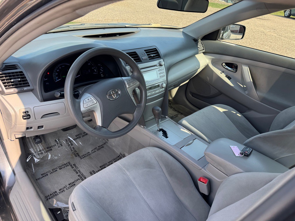 2011 Toyota Camry Image 22
