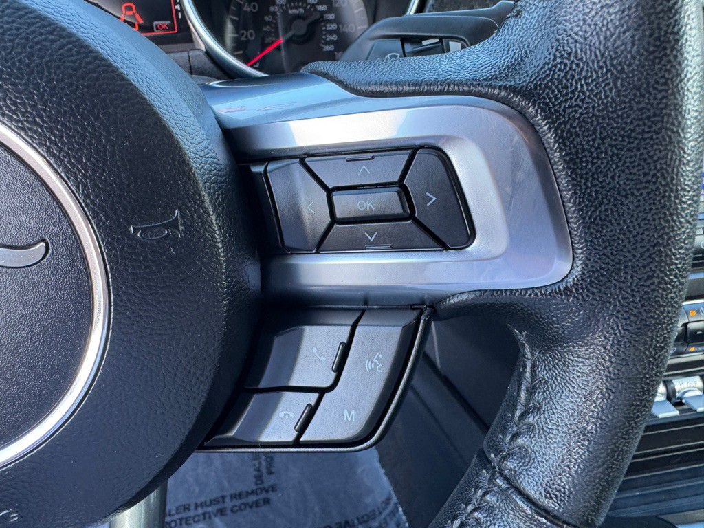 2022 Ford Mustang Image 39