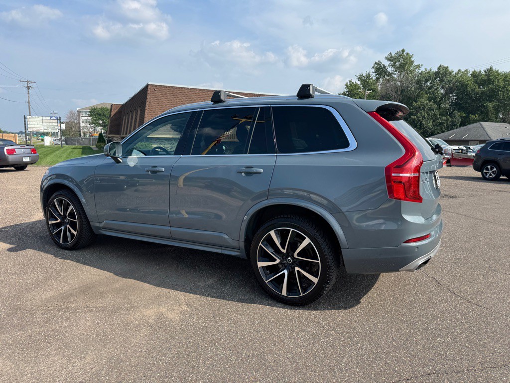2020 Volvo XC90 Image 10