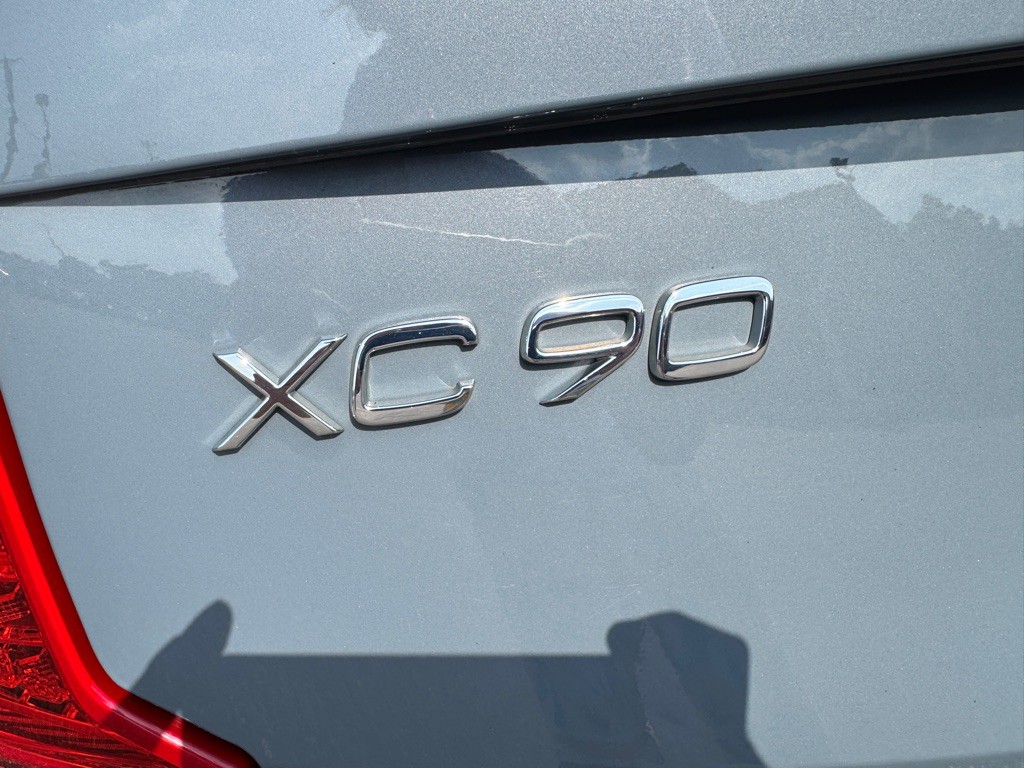 2020 Volvo XC90 Image 18