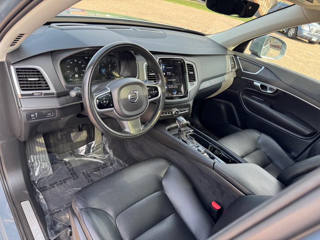 2020 Volvo XC90 Image 22