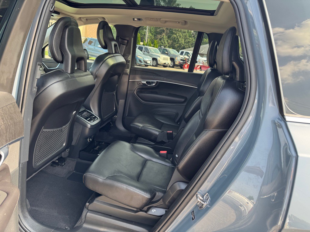 2020 Volvo XC90 Image 26