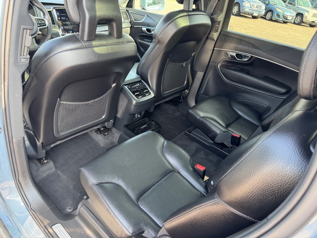 2020 Volvo XC90 Image 27