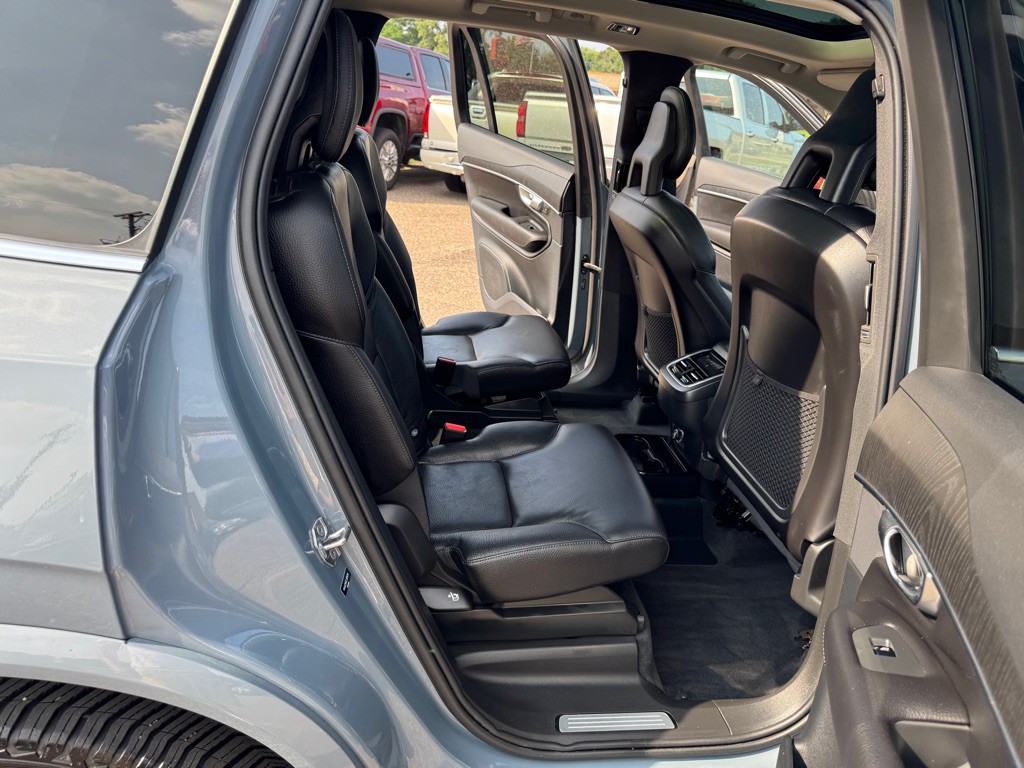 2020 Volvo XC90 Image 33
