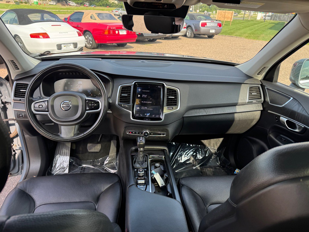 2020 Volvo XC90 Image 41