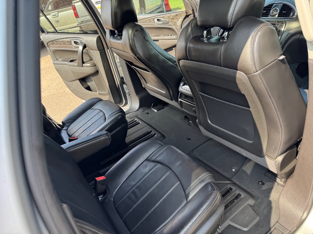 2013 Buick Enclave Image 34