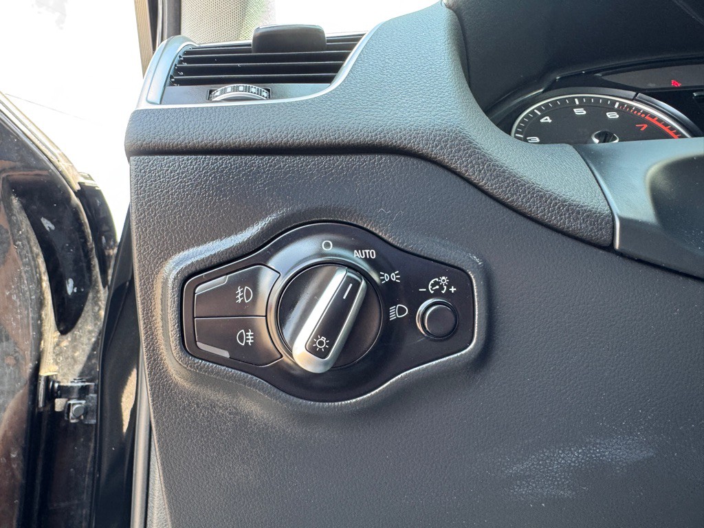 2017 Audi Q5 Image 54
