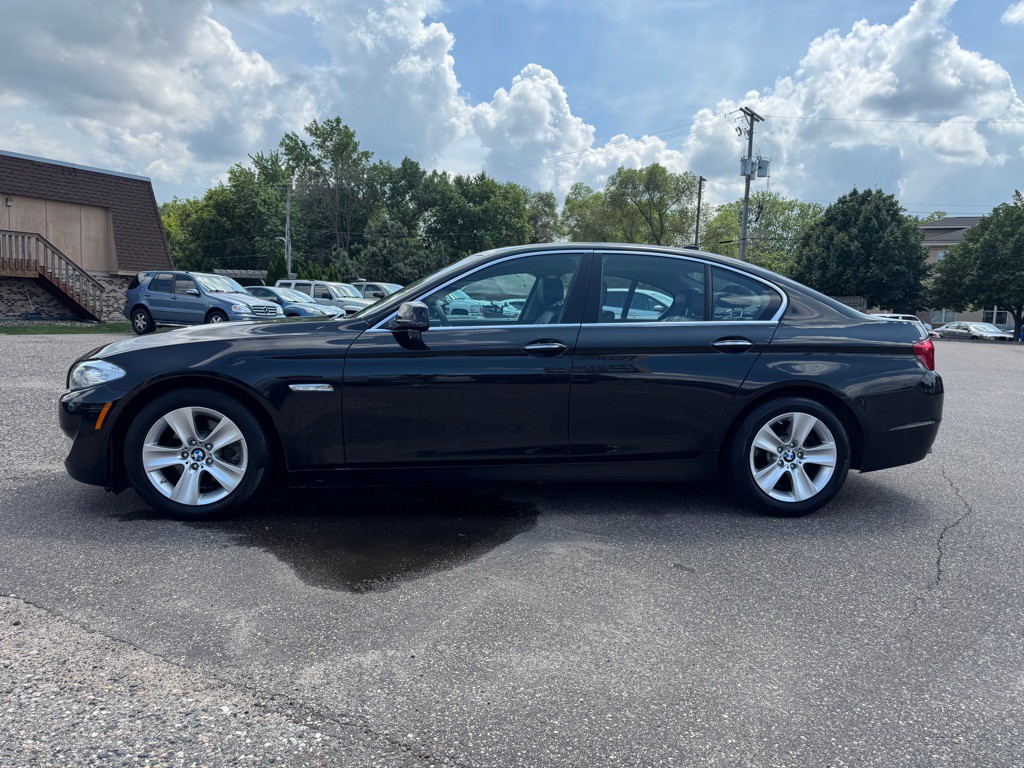 2013 BMW 5 Series Image 12