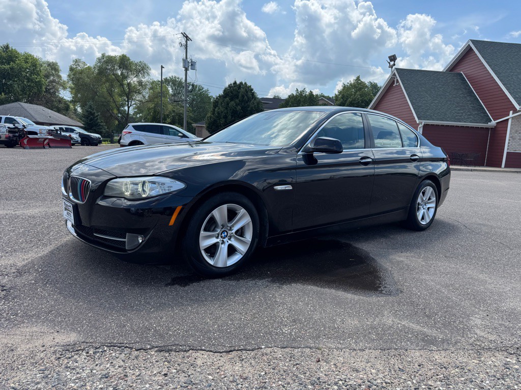 2013 BMW 5 Series Image 13