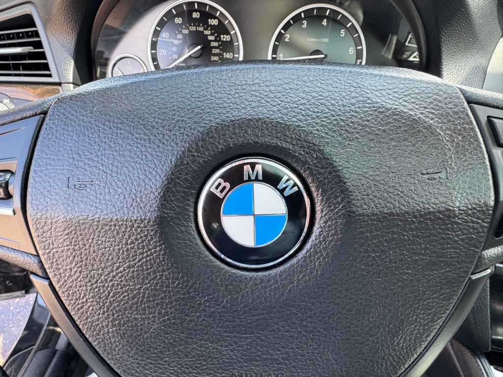 2013 BMW 5 Series Image 51