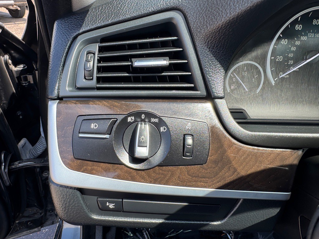 2013 BMW 5 Series Image 54