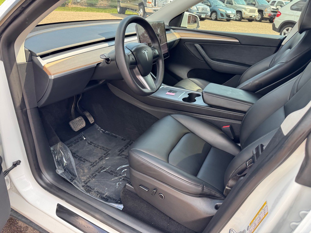 2022 Tesla Model Y Image 20