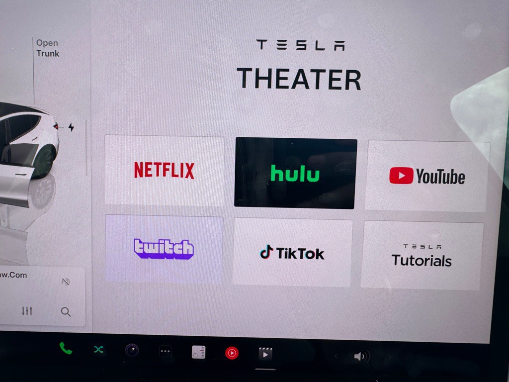 2022 Tesla Model Y Image 56