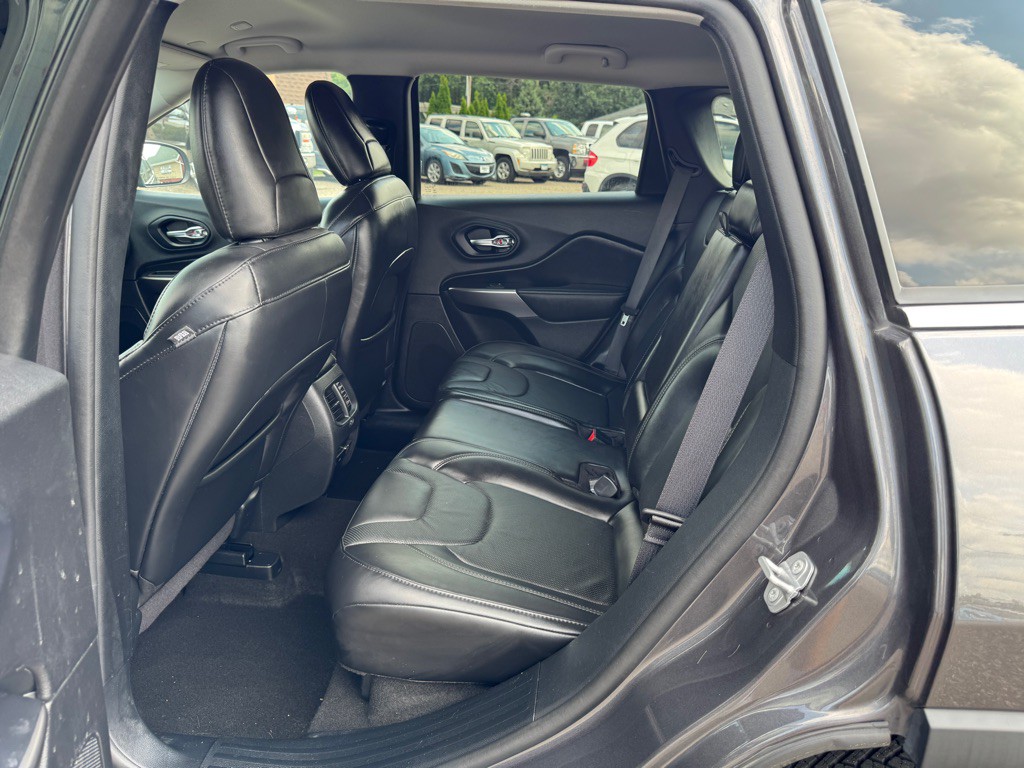 2020 Jeep Cherokee Image 27