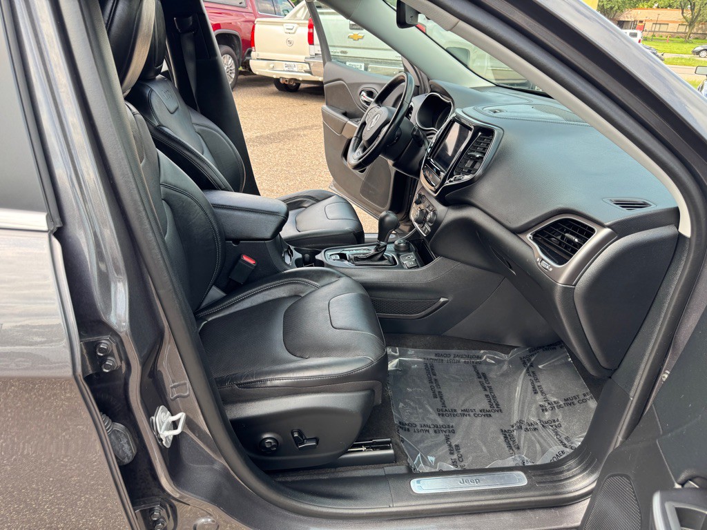 2020 Jeep Cherokee Image 35