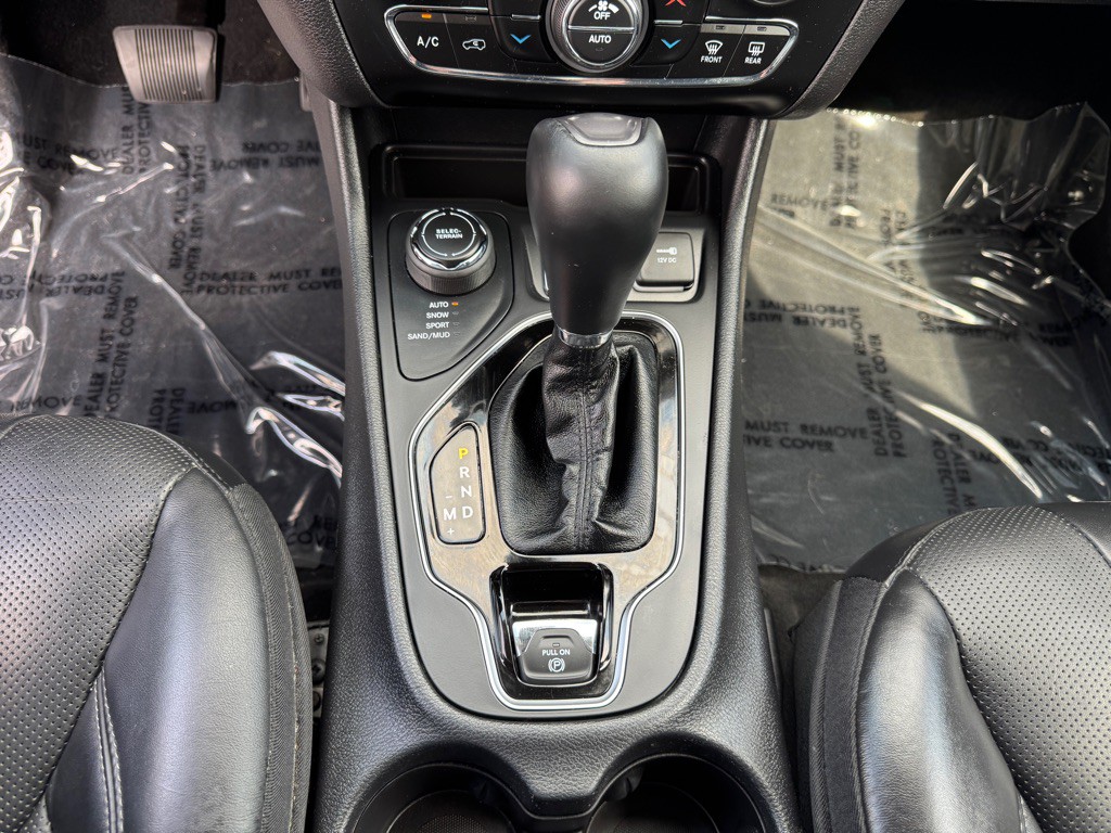 2020 Jeep Cherokee Image 43