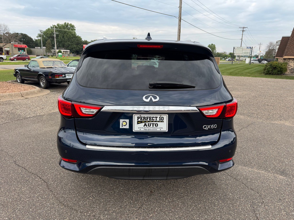 2017 INFINITI QX60 Image 6