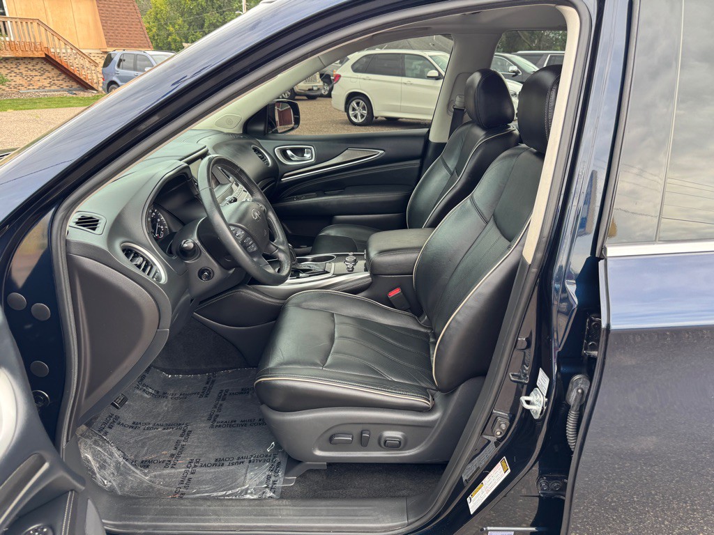 2017 INFINITI QX60 Image 16